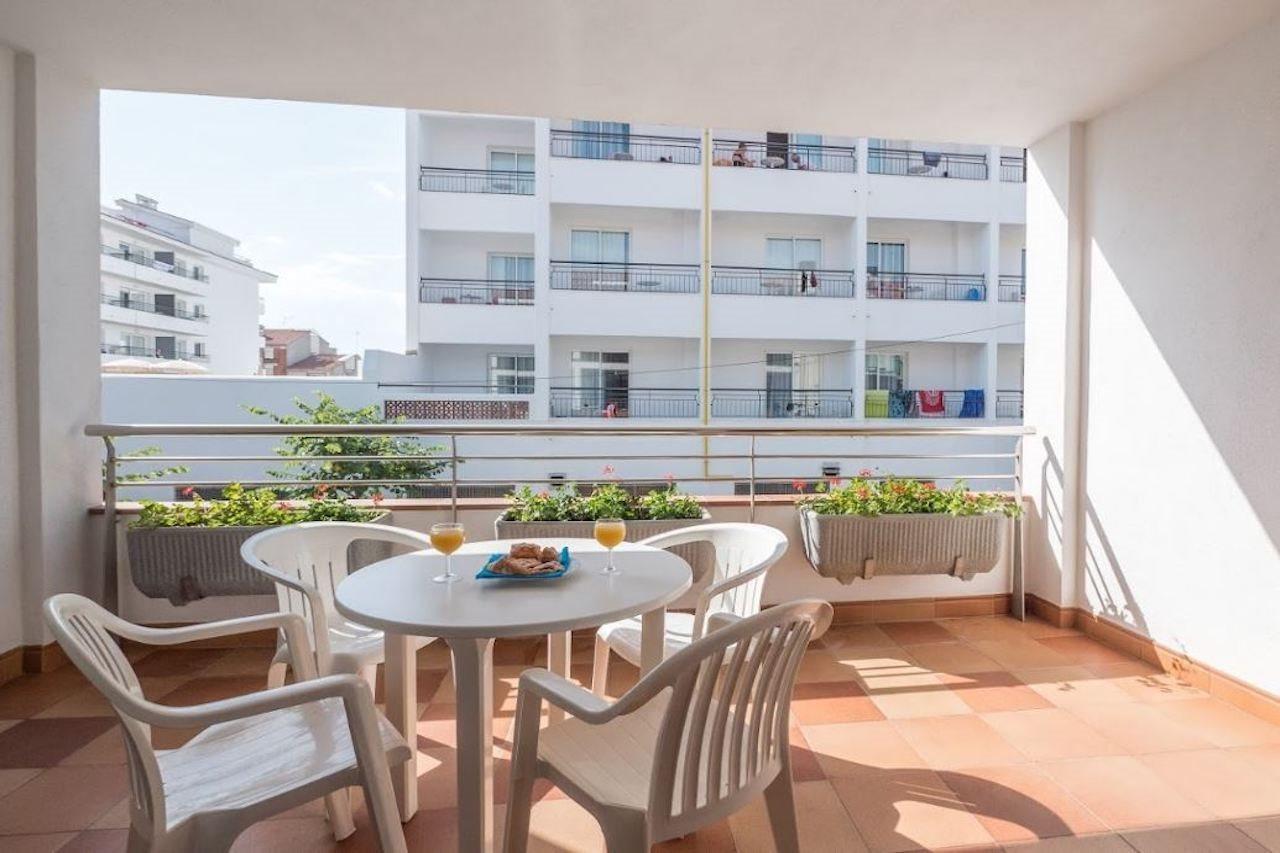 Beatrix 2000 Appartement Pineda de Mar Buitenkant foto